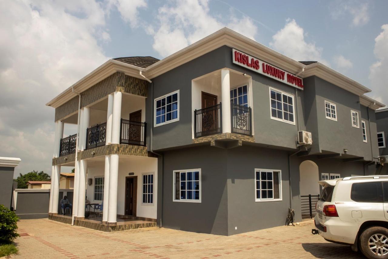 Kislas Luxury Hotel Adenta Luaran gambar